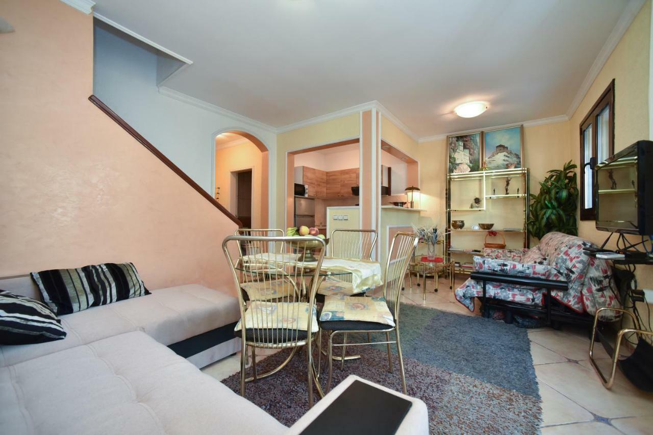 Bologna Apartments Budva Exterior photo