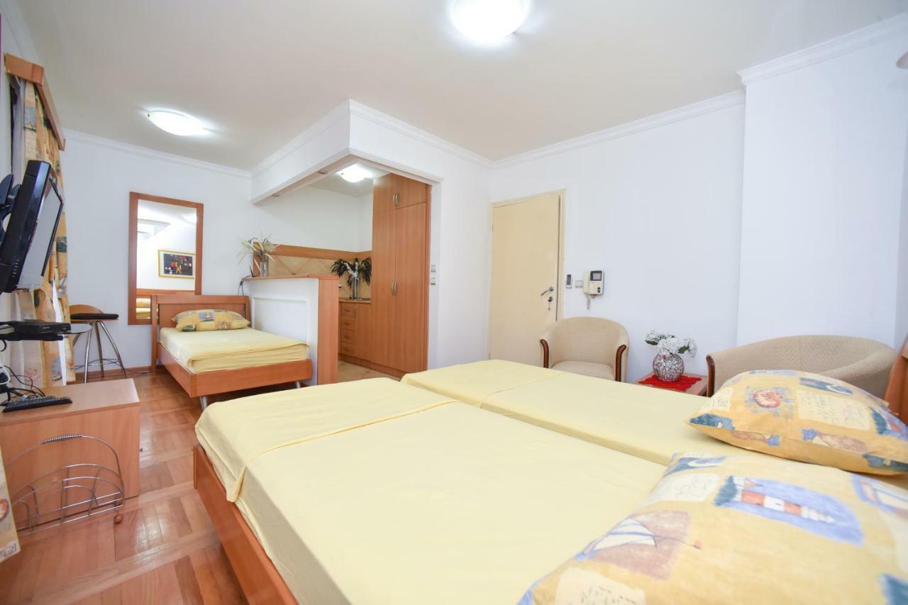 Bologna Apartments Budva Exterior photo