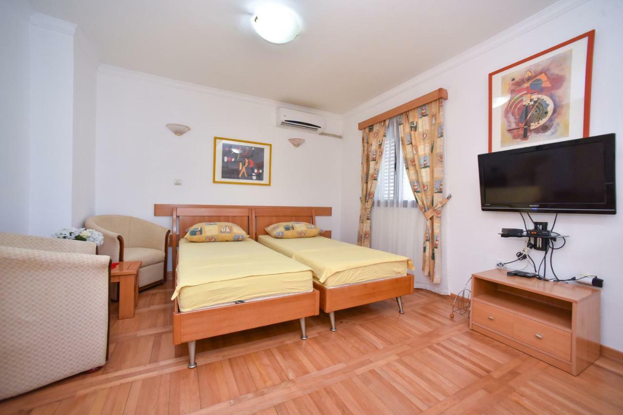 Bologna Apartments Budva Exterior photo
