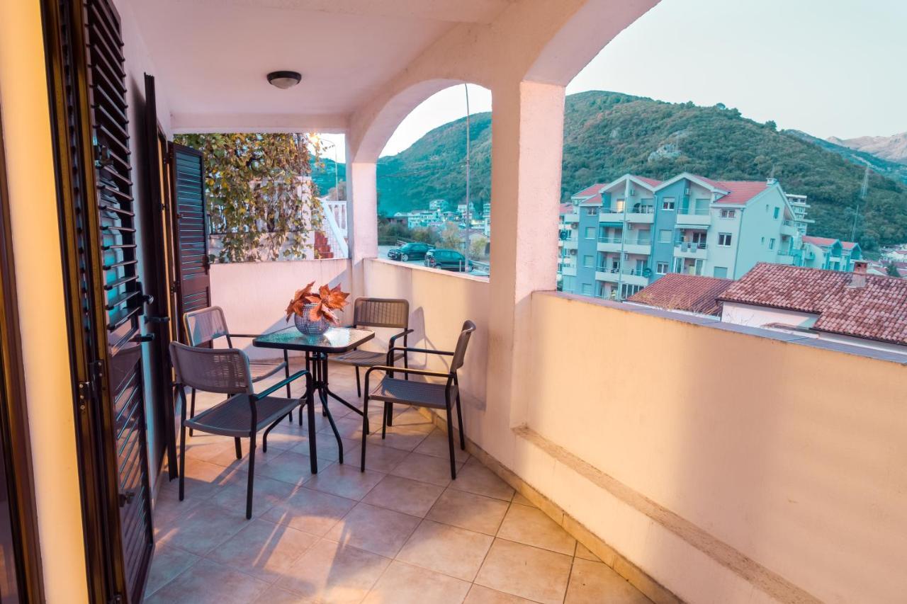 Bologna Apartments Budva Exterior photo